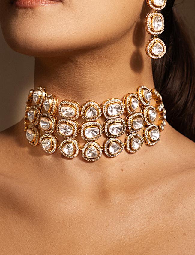 Regal Golden Glow Choker Necklace Set