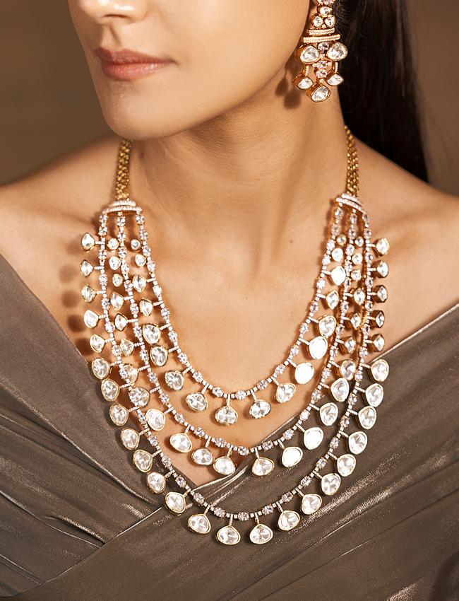 Classic Golden Necklace Set