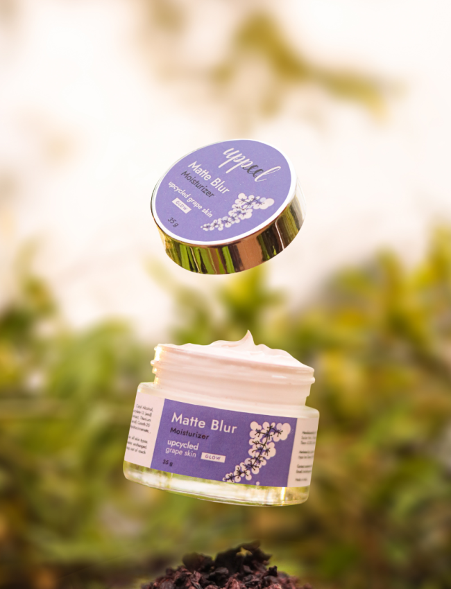 Matte Blur Moisturizer with Upcycled Grape - 35g
